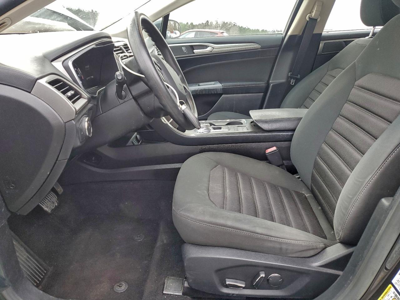 2019 FORD FUSION SE photo 7