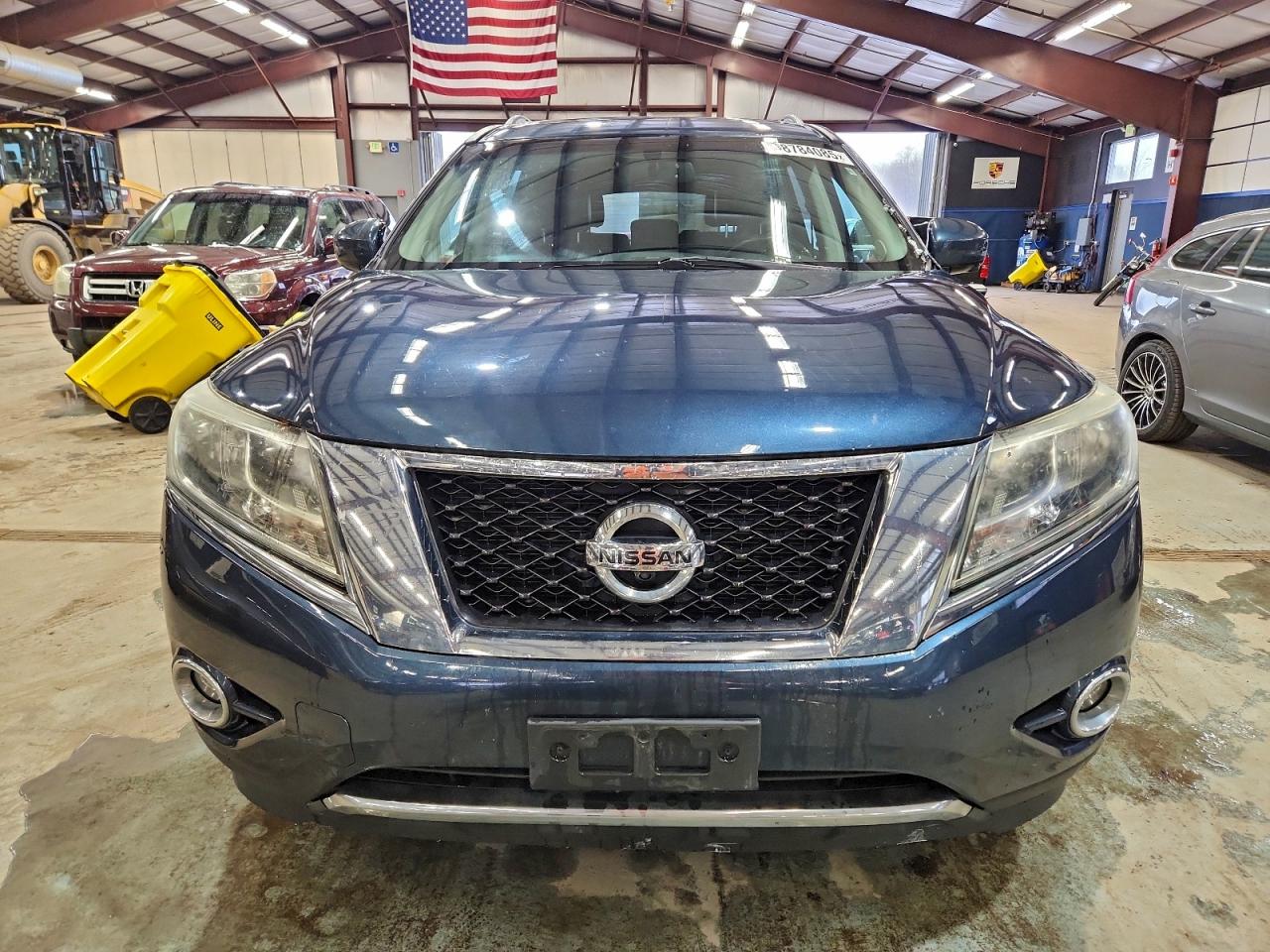 2013 NISSAN PATHFINDER S photo 5