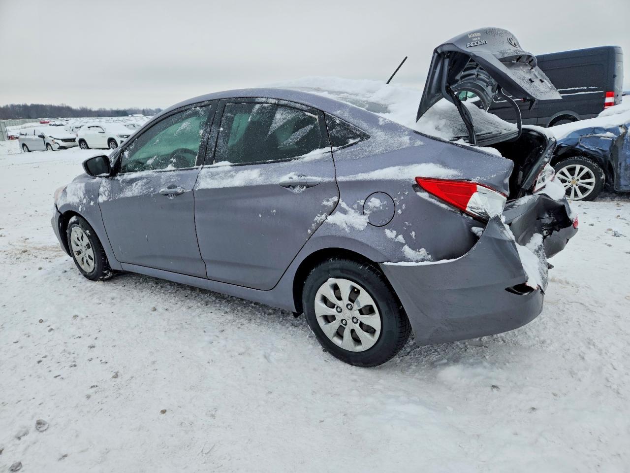 2016 HYUNDAI ACCENT SE photo 2