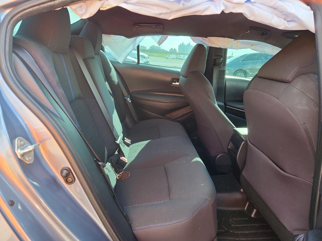2020 TOYOTA COROLLA SE photo 10