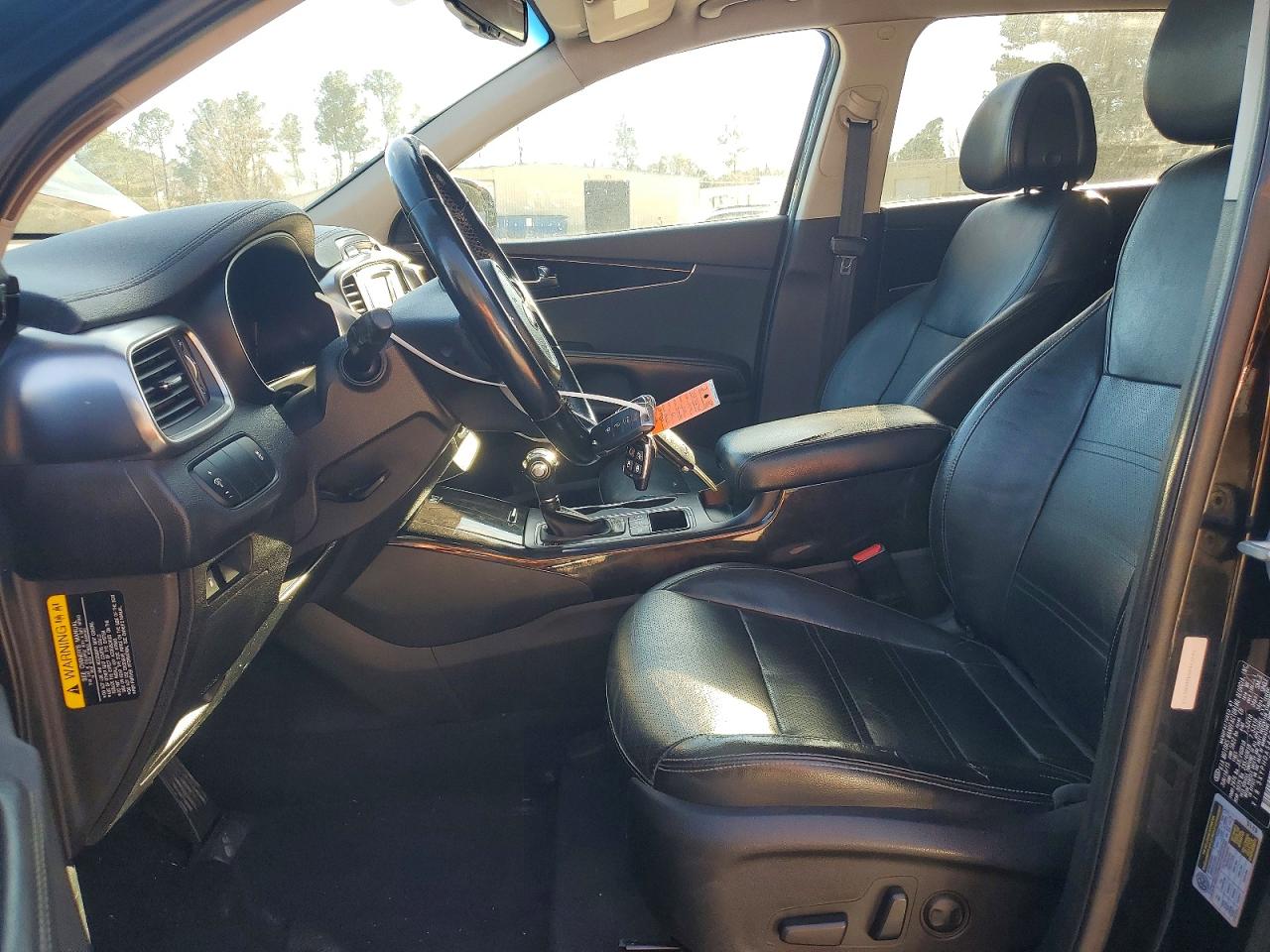 2016 KIA SORENTO photo 7