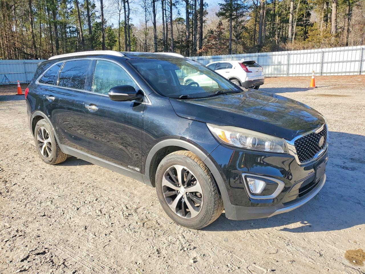 2016 KIA SORENTO photo 4