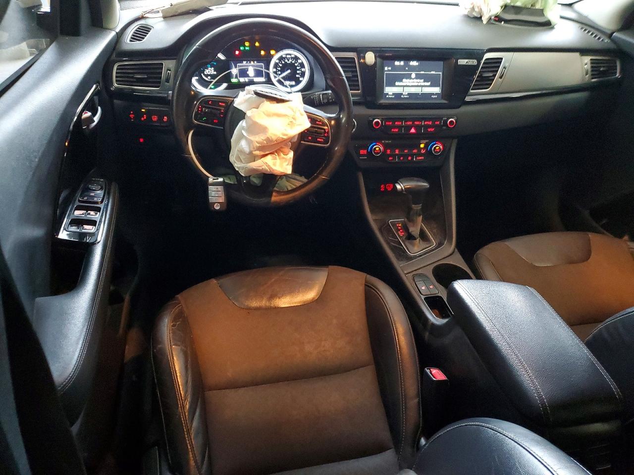 2018 KIA NIRO EX photo 8