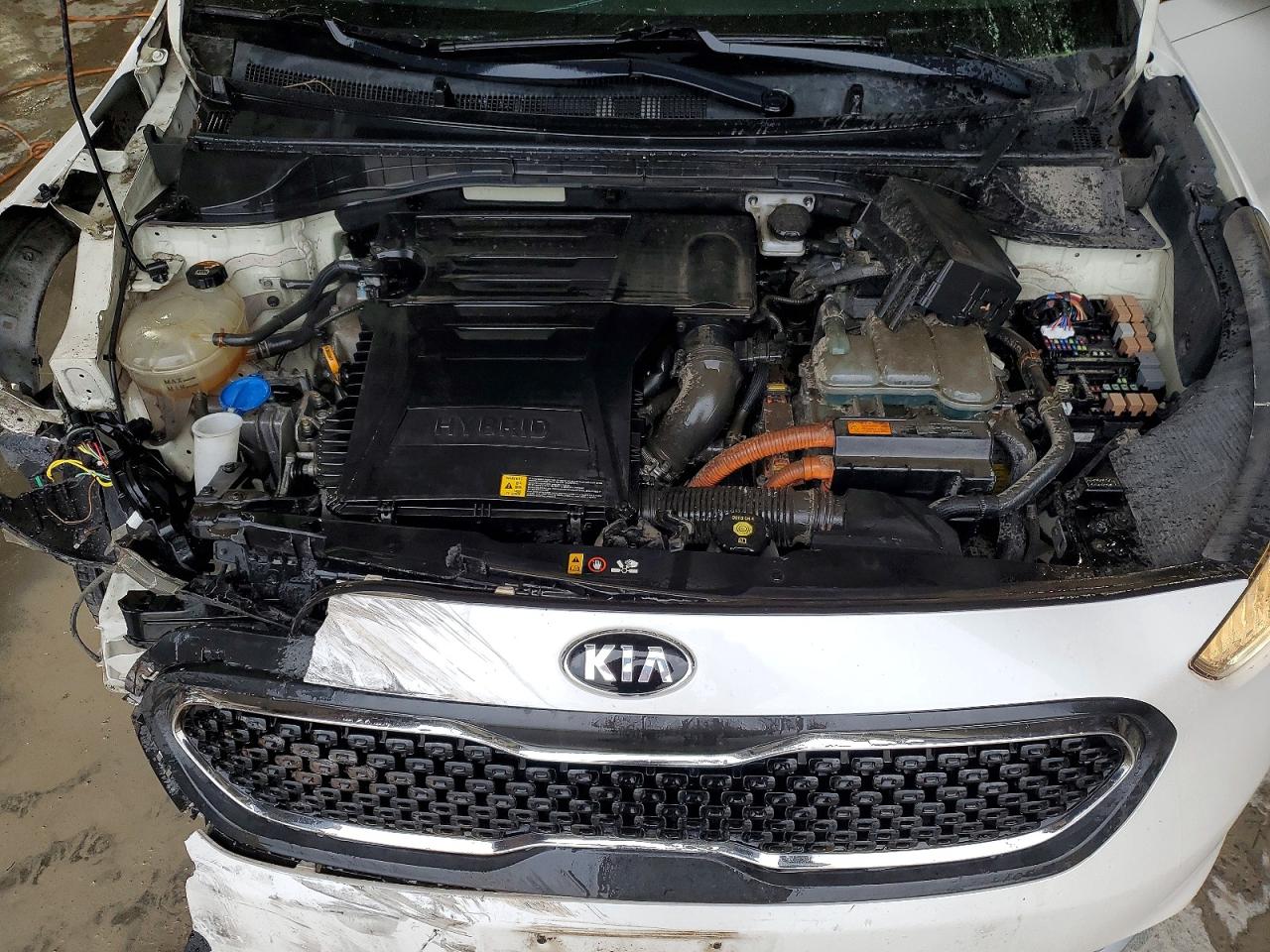 2018 KIA NIRO EX photo 11