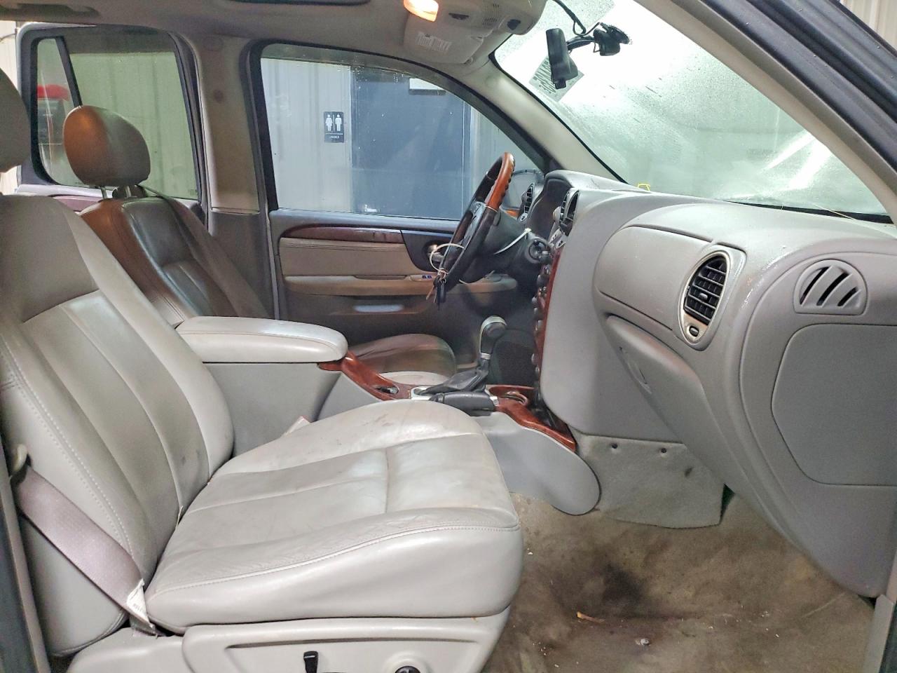 2005 GMC ENVOY DENALI photo 7