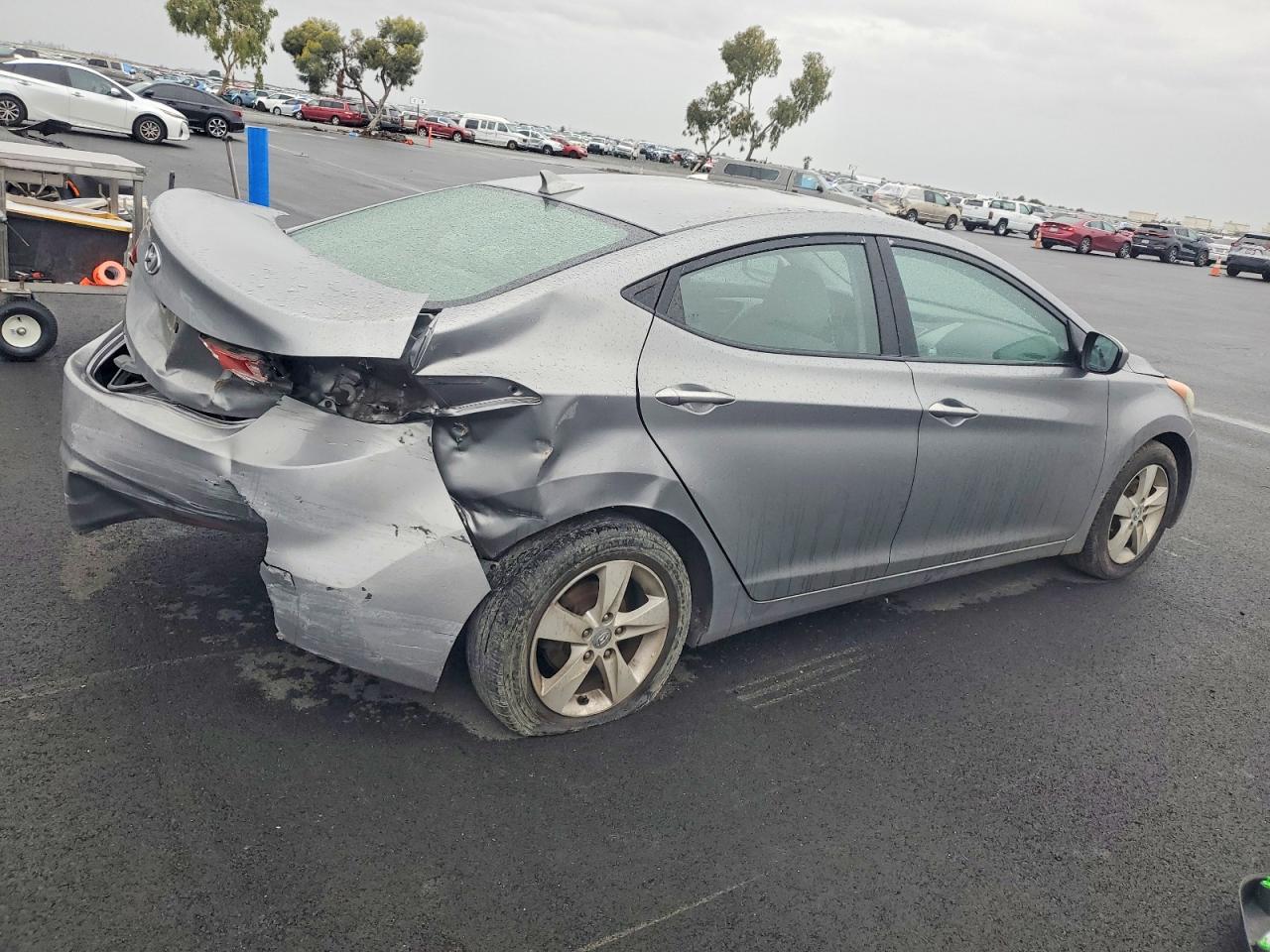2013 HYUNDAI ELANTRA GLS photo 3