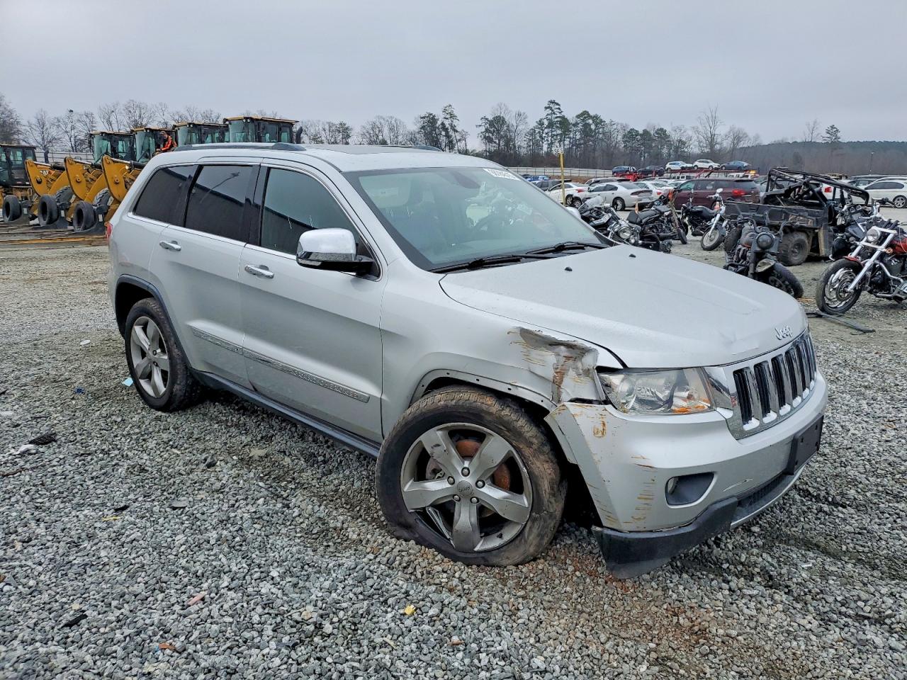 2012 JEEP GRAND CHEROKEE LIMITED photo 4