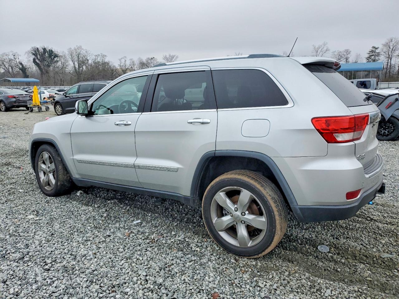 2012 JEEP GRAND CHEROKEE LIMITED photo 2
