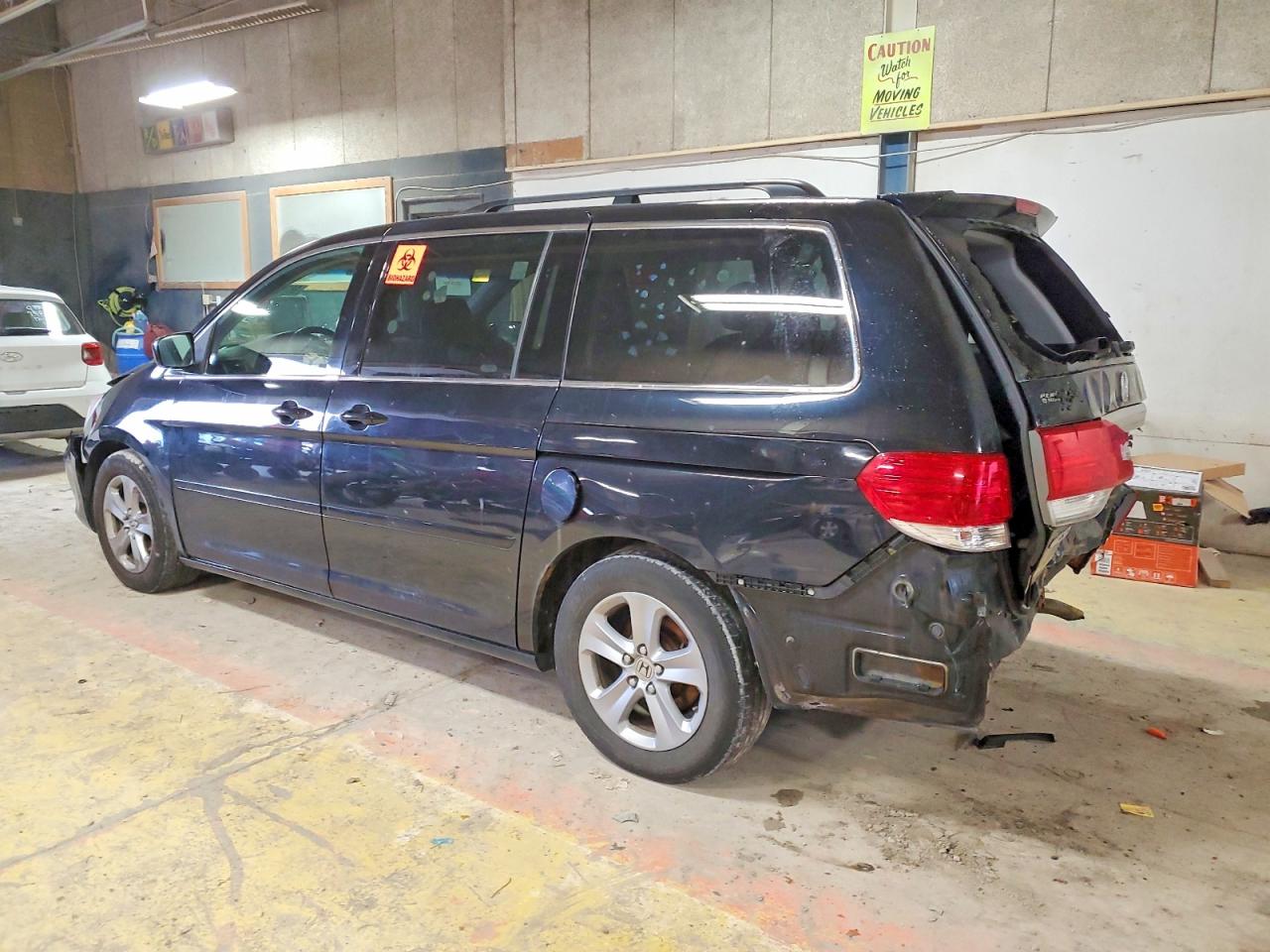 2008 HONDA ODYSSEY TOURING photo 2