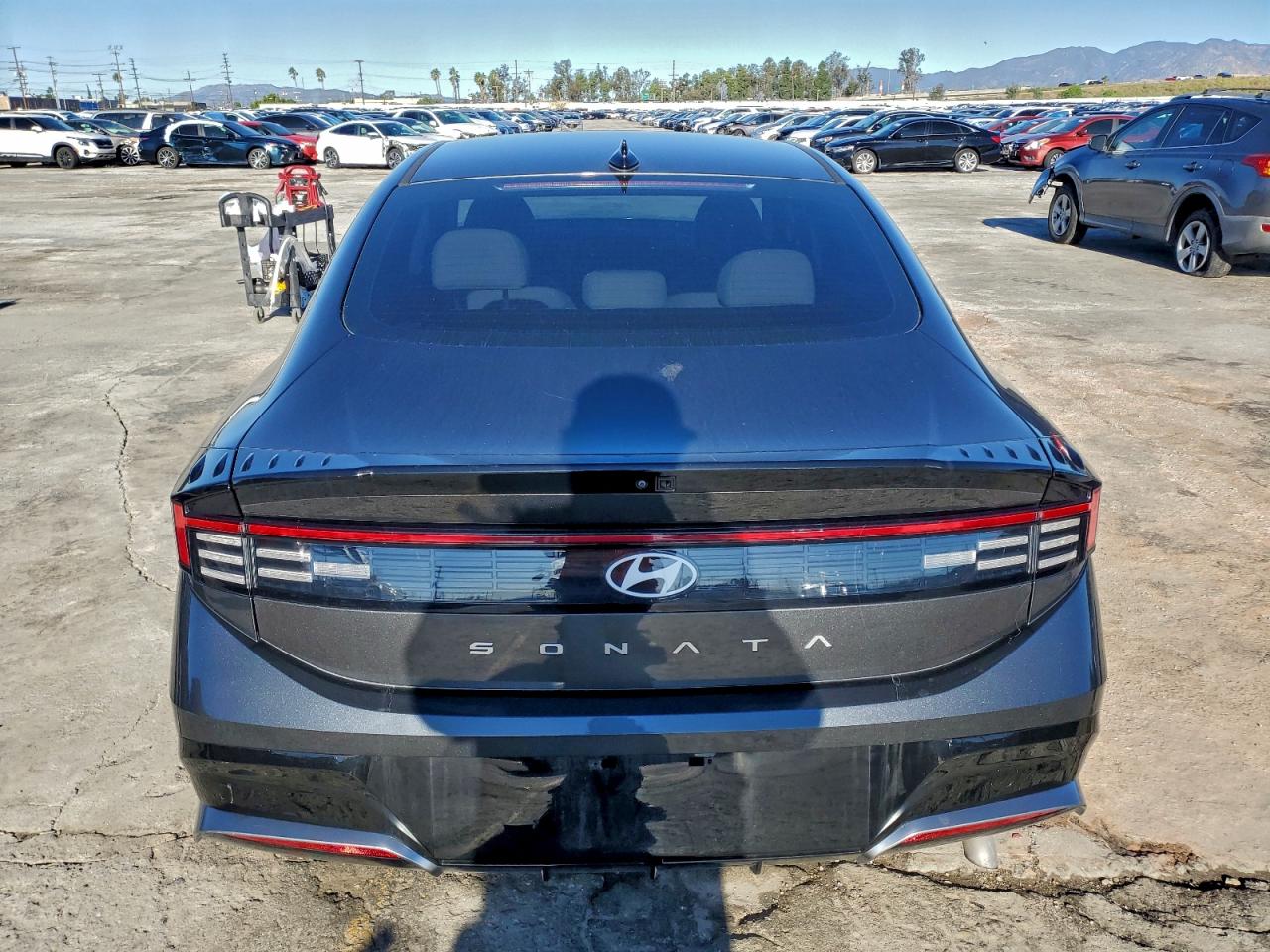 2024 HYUNDAI SONATA SEL photo 6