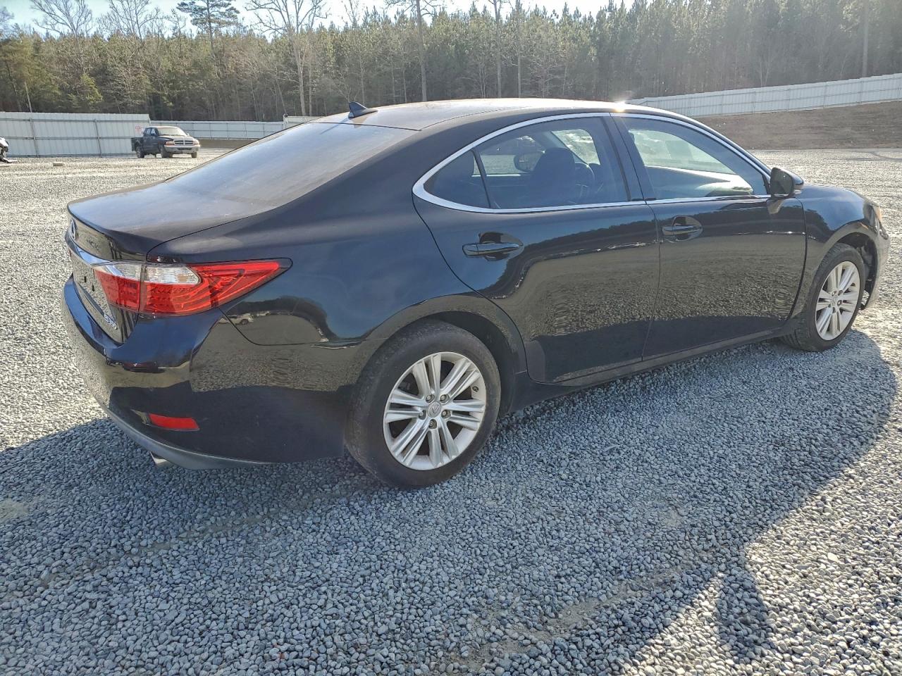 2013 LEXUS ES 350 photo 3