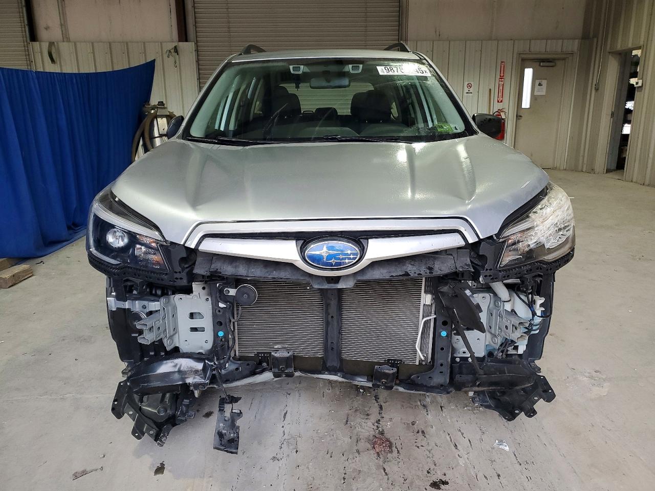 2021 SUBARU FORESTER photo 5
