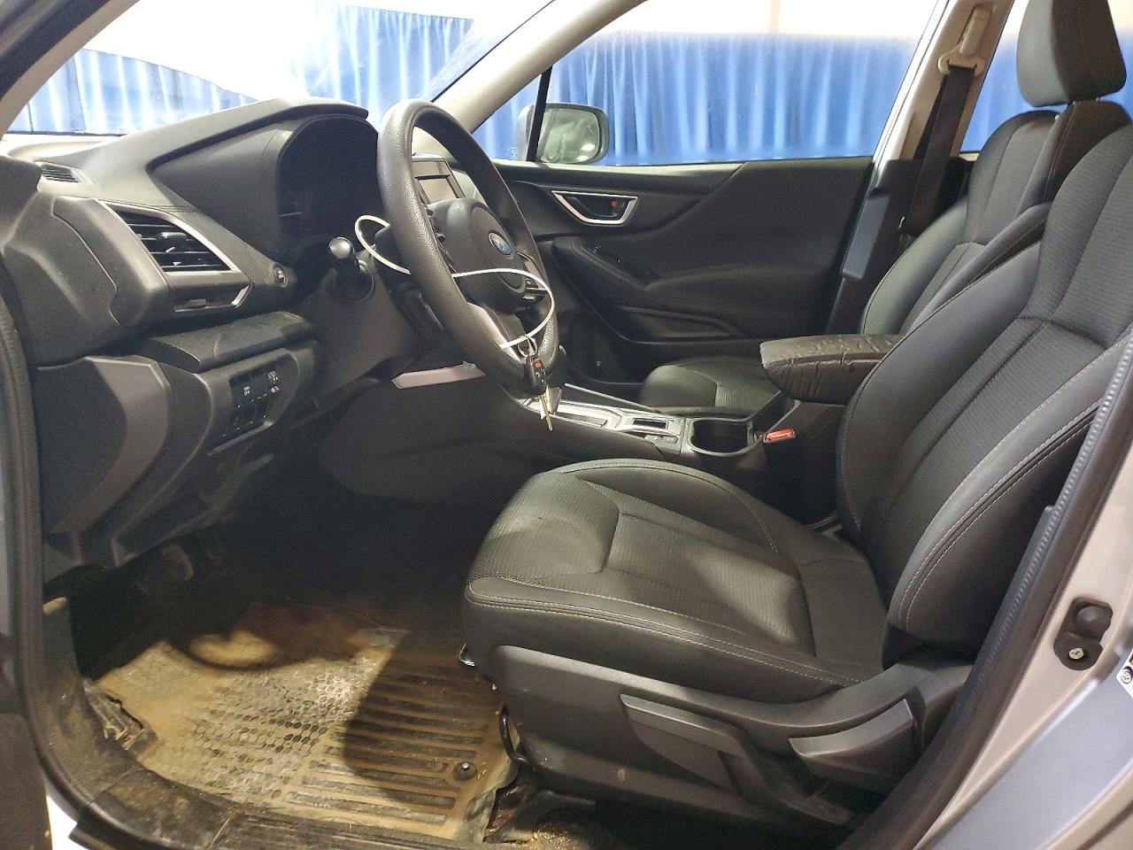 2021 SUBARU FORESTER photo 7