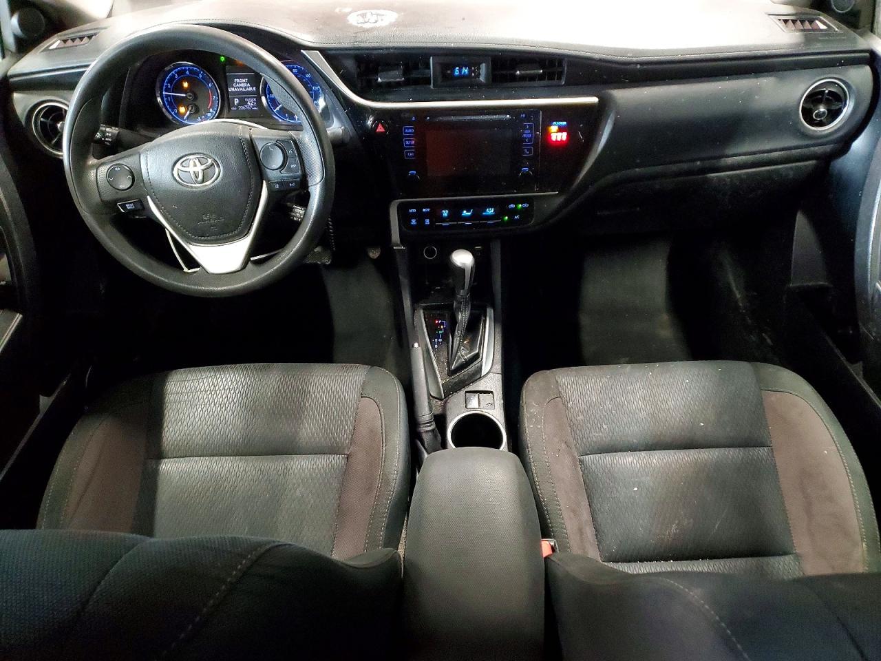 2019 TOYOTA COROLLA LE photo 8