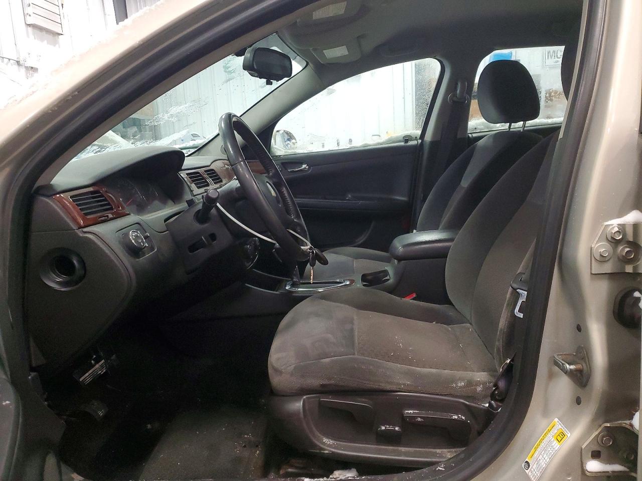 2011 CHEVROLET IMPALA LT photo 7