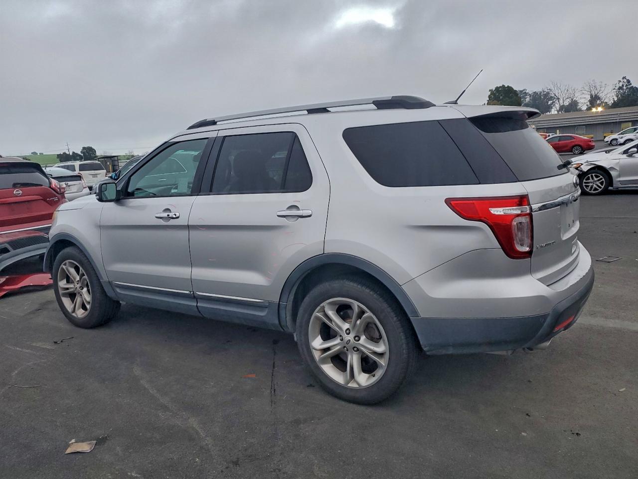2015 FORD EXPLORER LIMITED photo 2