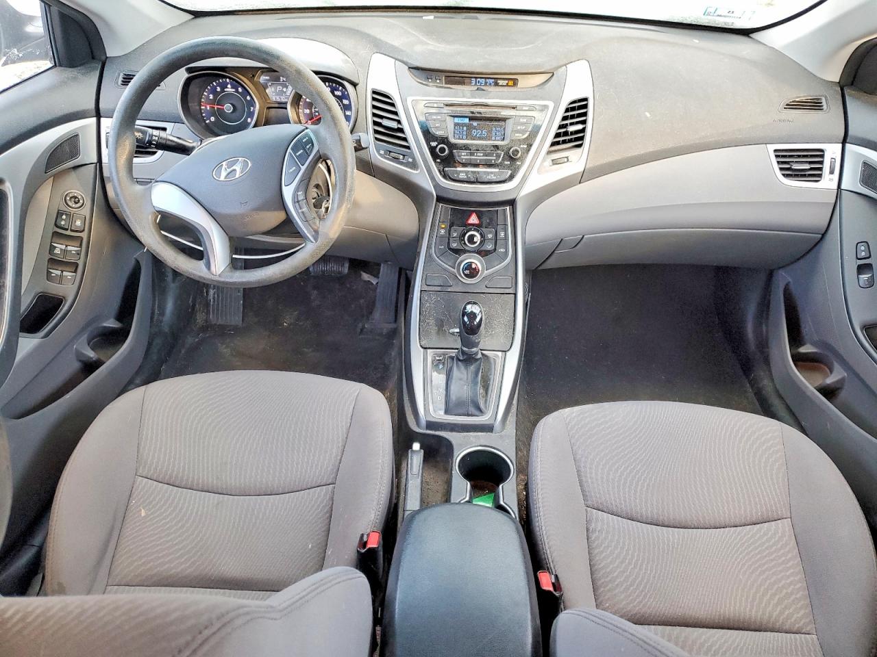 2016 HYUNDAI ELANTRA SE photo 22