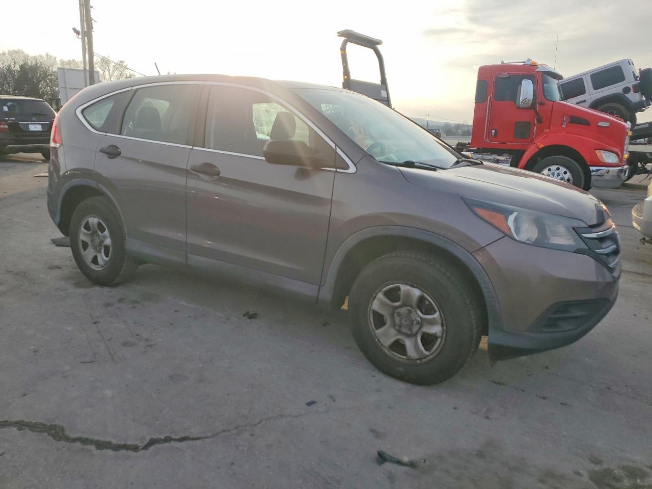 2014 HONDA CR-V LX photo 4