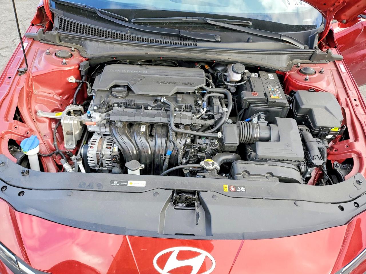 2024 HYUNDAI ELANTRA SEL photo 11