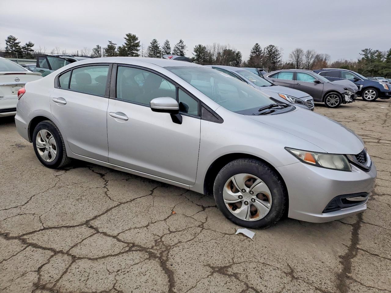 2015 HONDA CIVIC LX photo 4