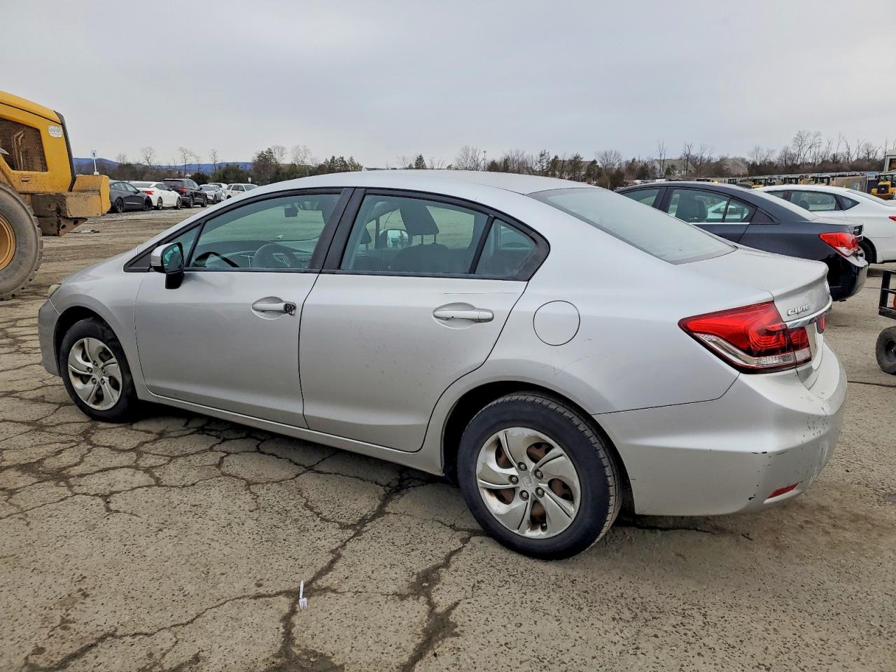2015 HONDA CIVIC LX photo 2