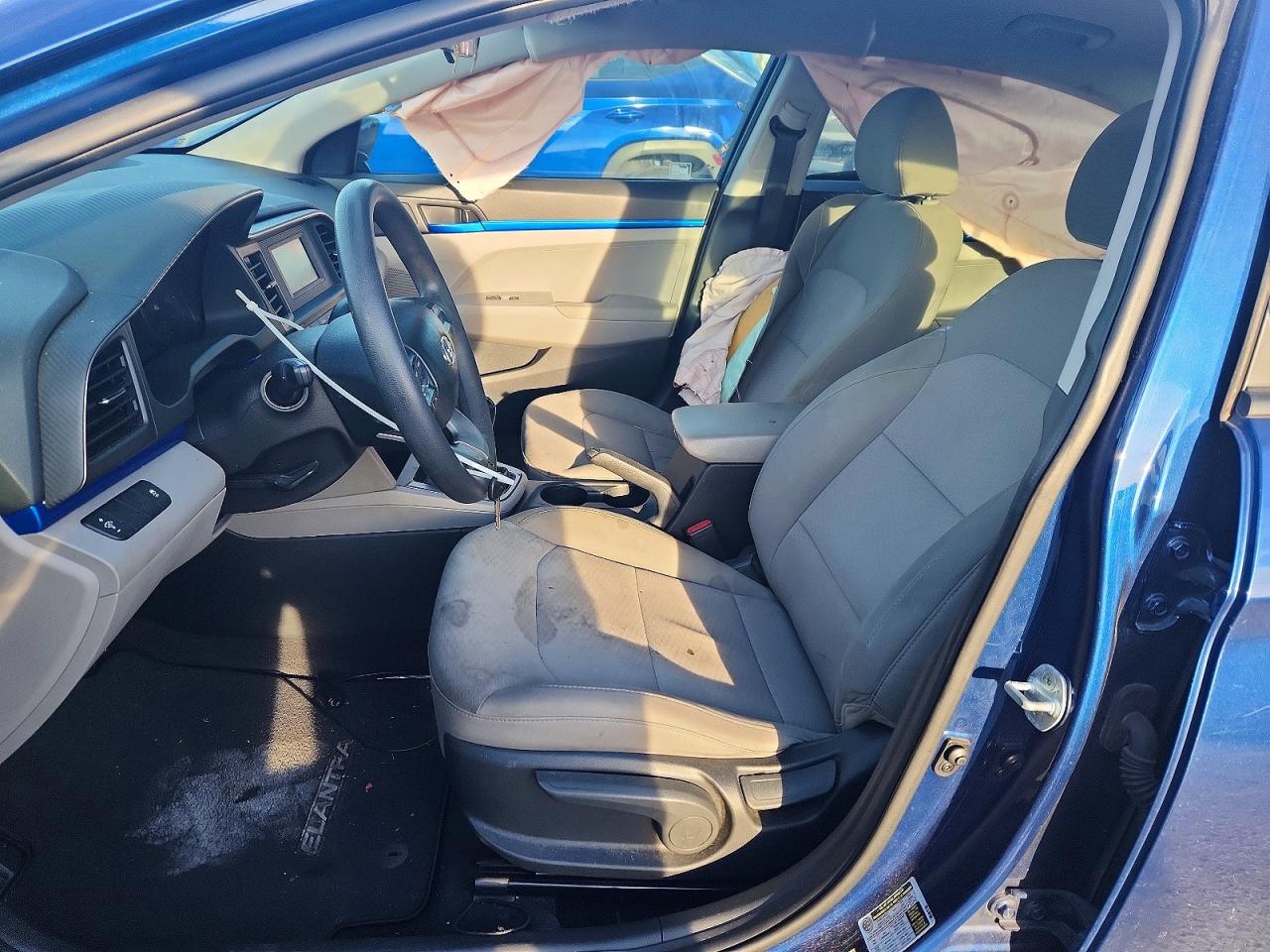 2019 HYUNDAI ELANTRA SE photo 7