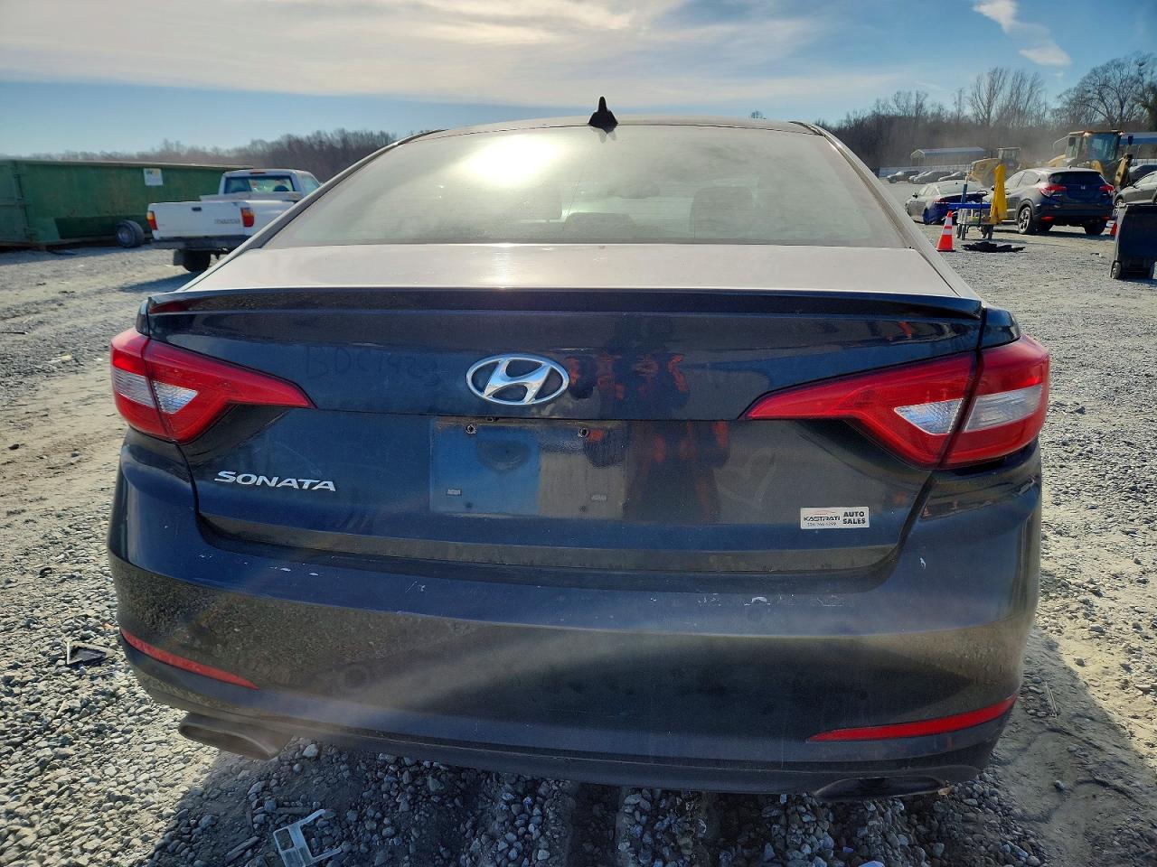 2015 HYUNDAI SONATA SPORT photo 6