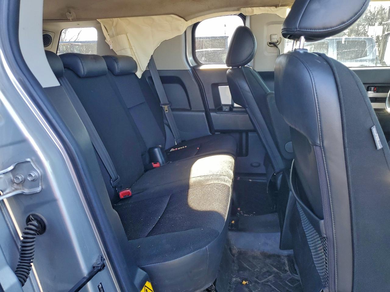 2007 TOYOTA FJ CRUISER photo 10