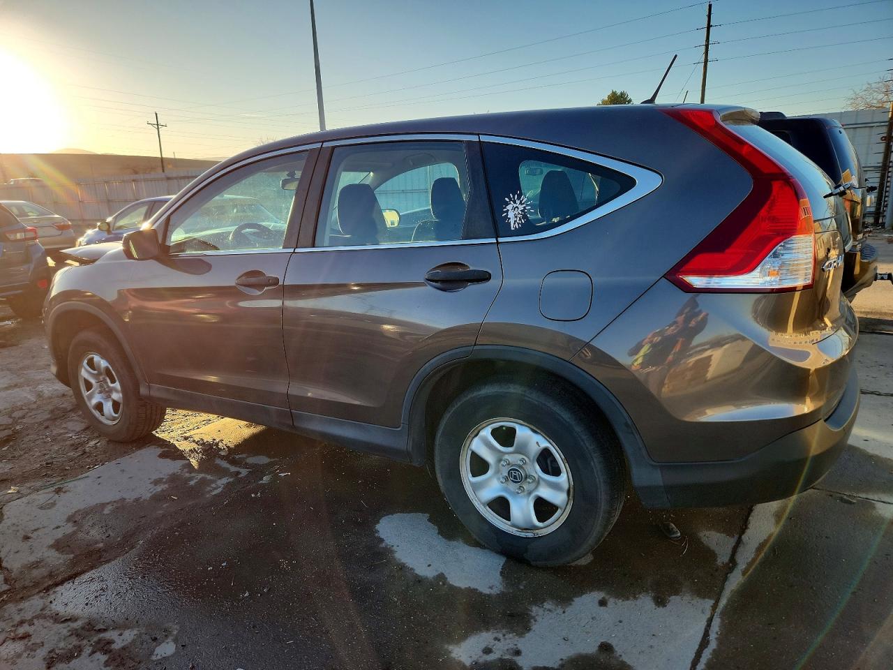 2014 HONDA CR-V LX photo 2