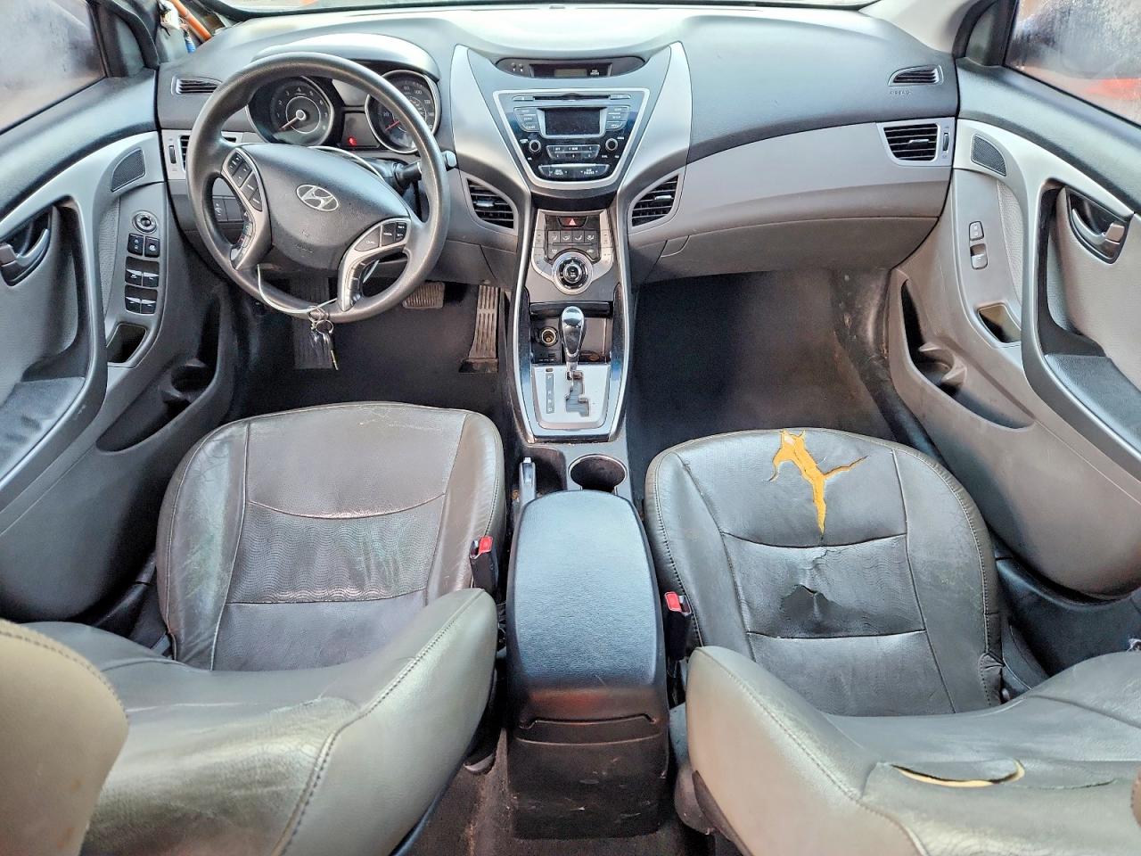2013 HYUNDAI ELANTRA GLS photo 8