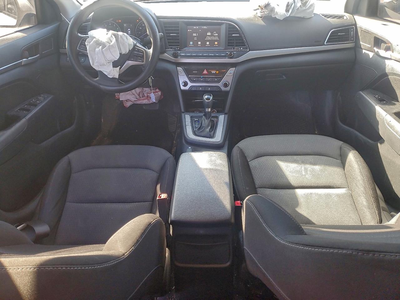 2018 HYUNDAI ELANTRA SEL photo 8