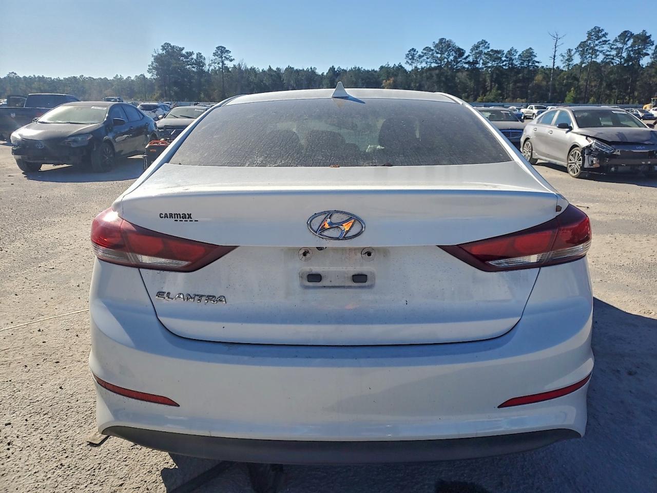 2018 HYUNDAI ELANTRA SEL photo 6