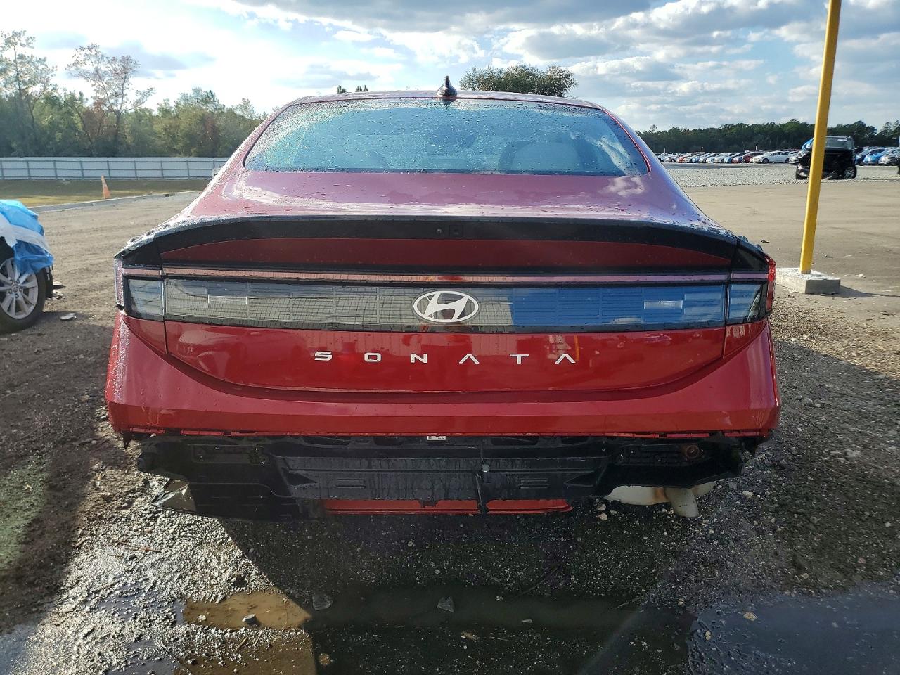 2025 HYUNDAI SONATA SEL photo 6
