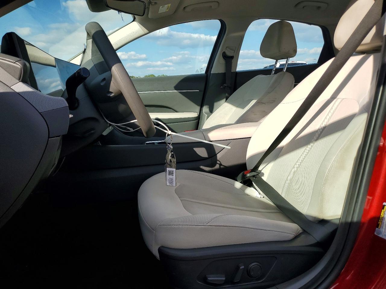 2025 HYUNDAI SONATA SEL photo 7