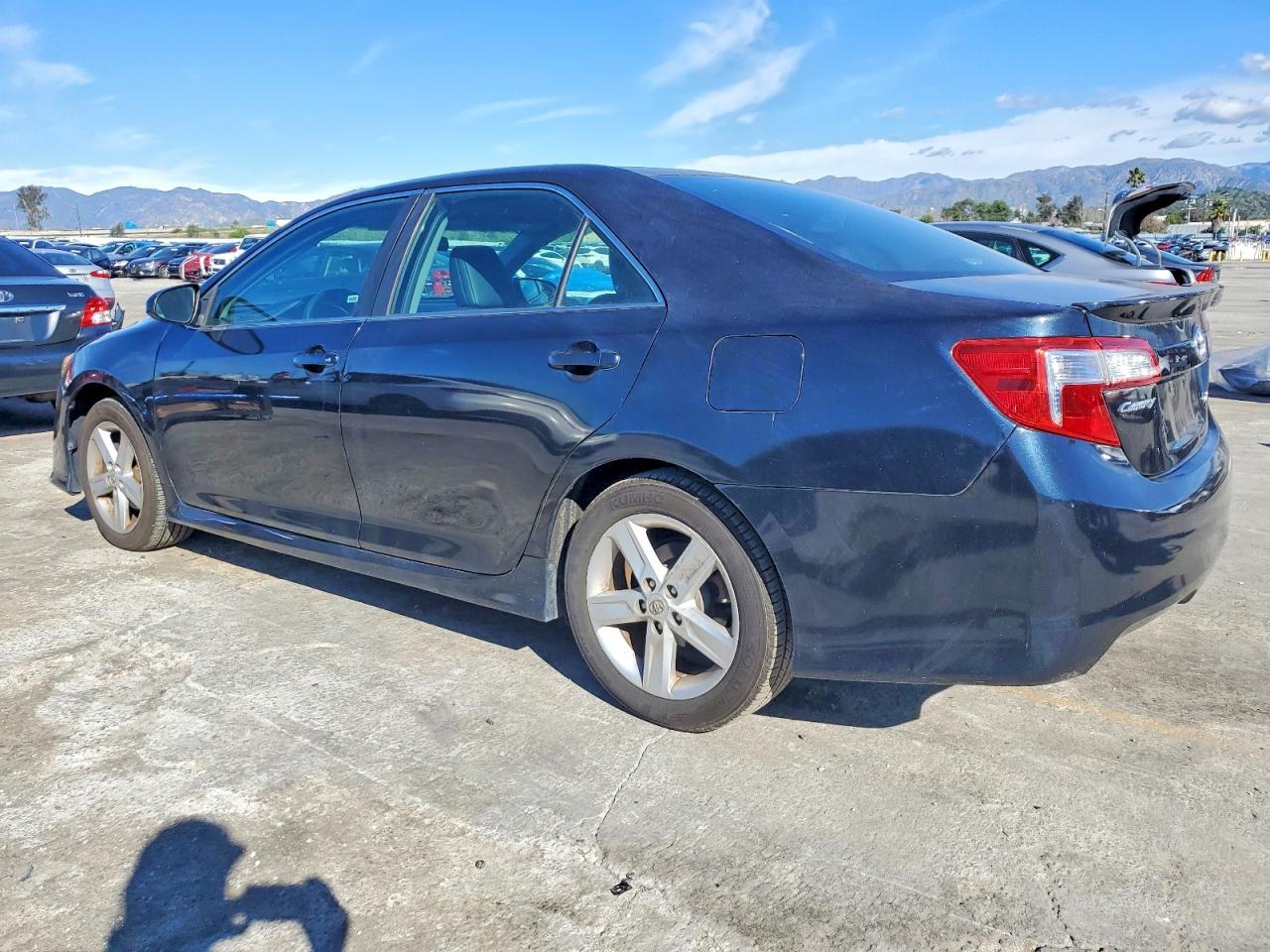 2013 TOYOTA CAMRY L photo 2