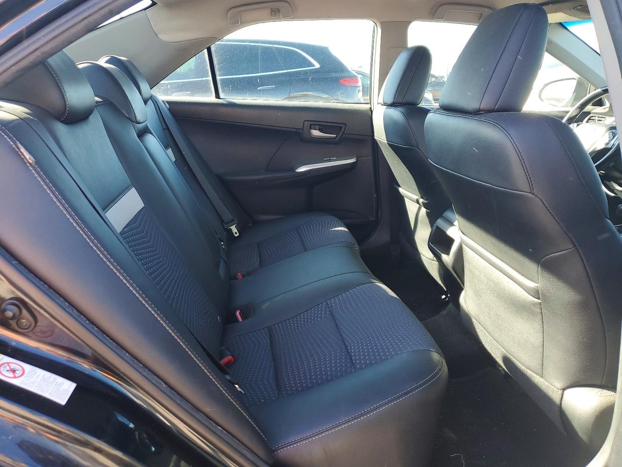 2013 TOYOTA CAMRY L photo 10