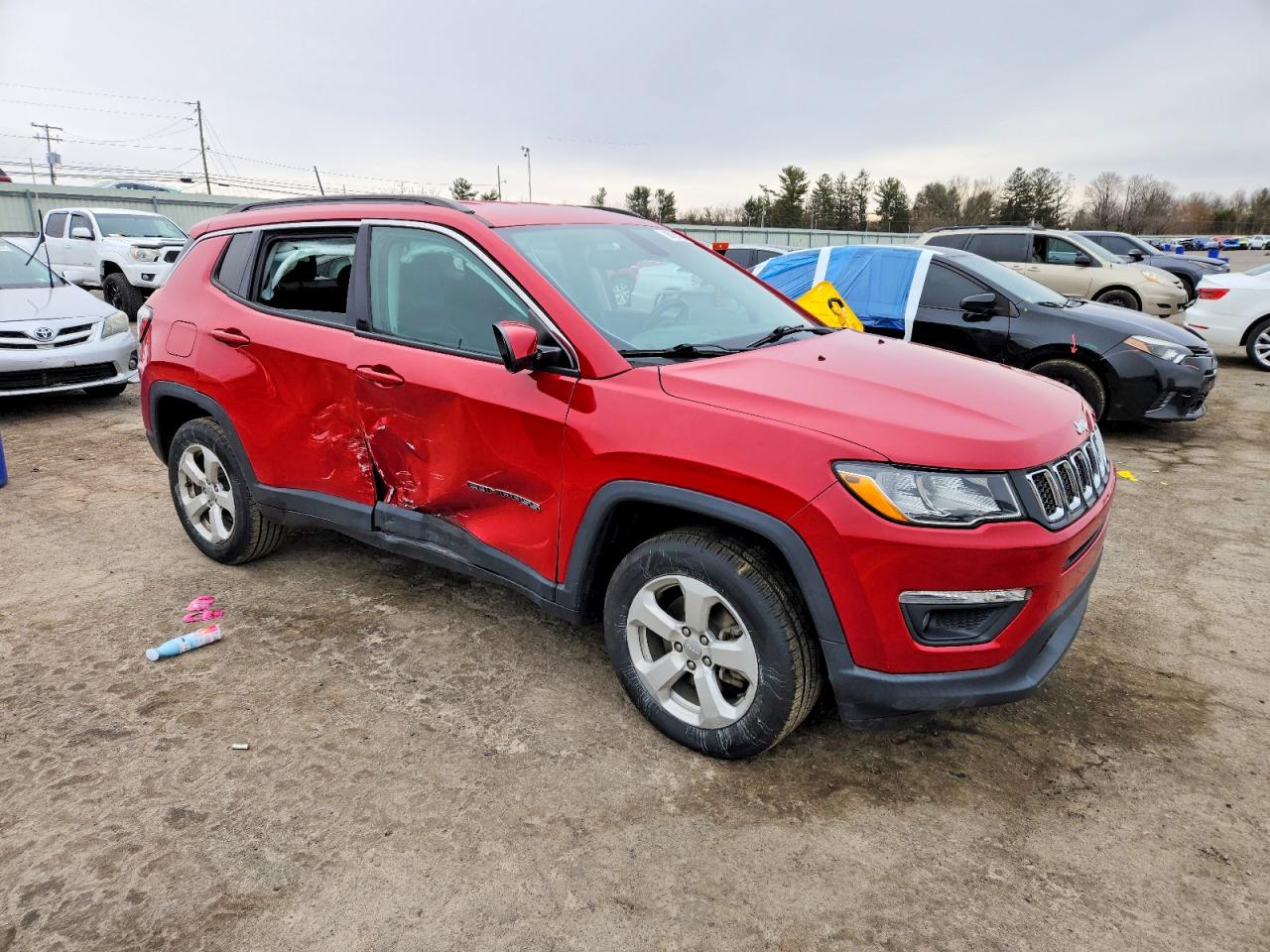 2019 JEEP COMPASS LATITUDE photo 4