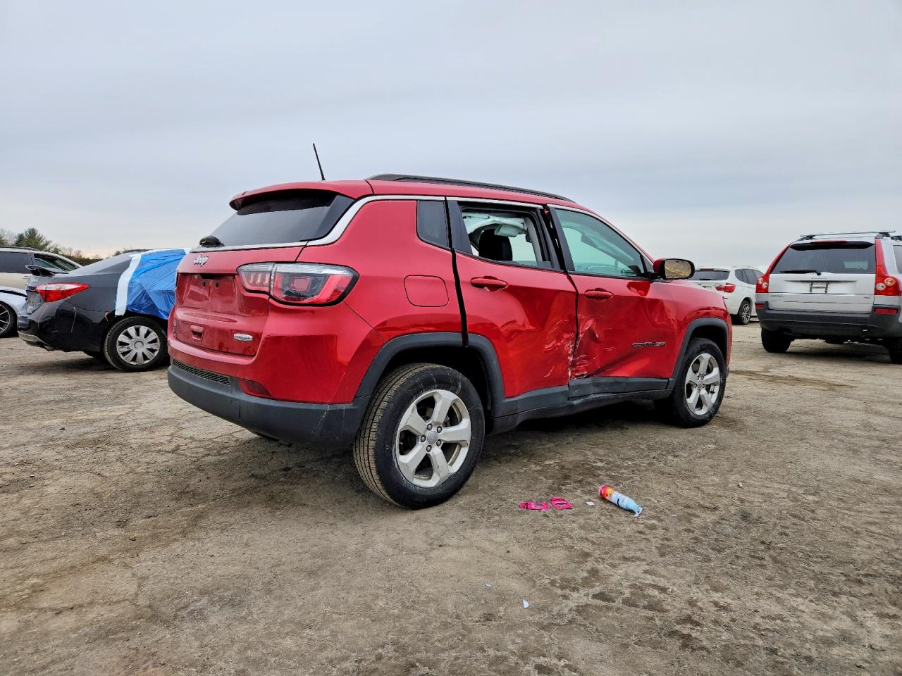 2019 JEEP COMPASS LATITUDE photo 3