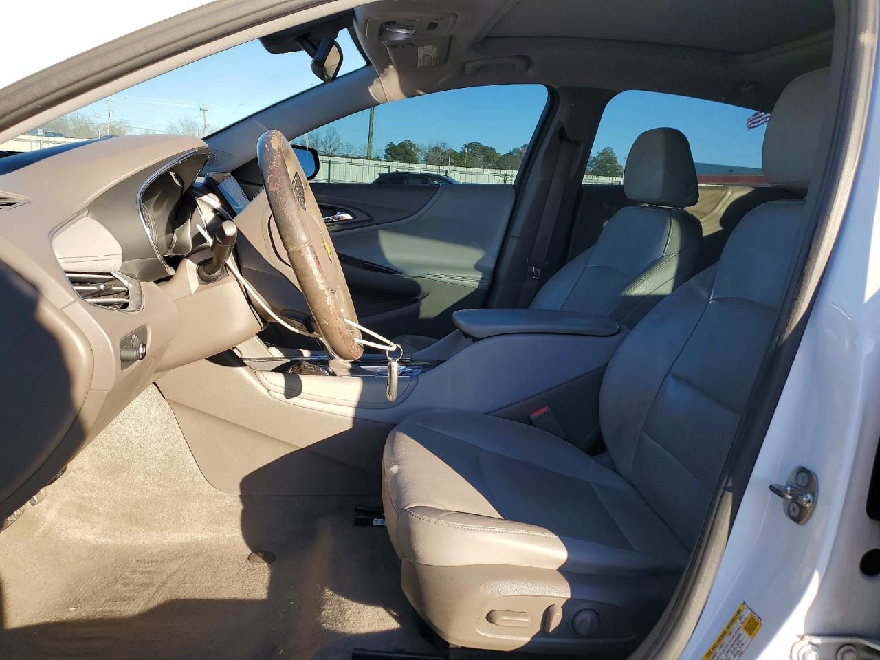 2017 CHEVROLET MALIBU PREMIER photo 19