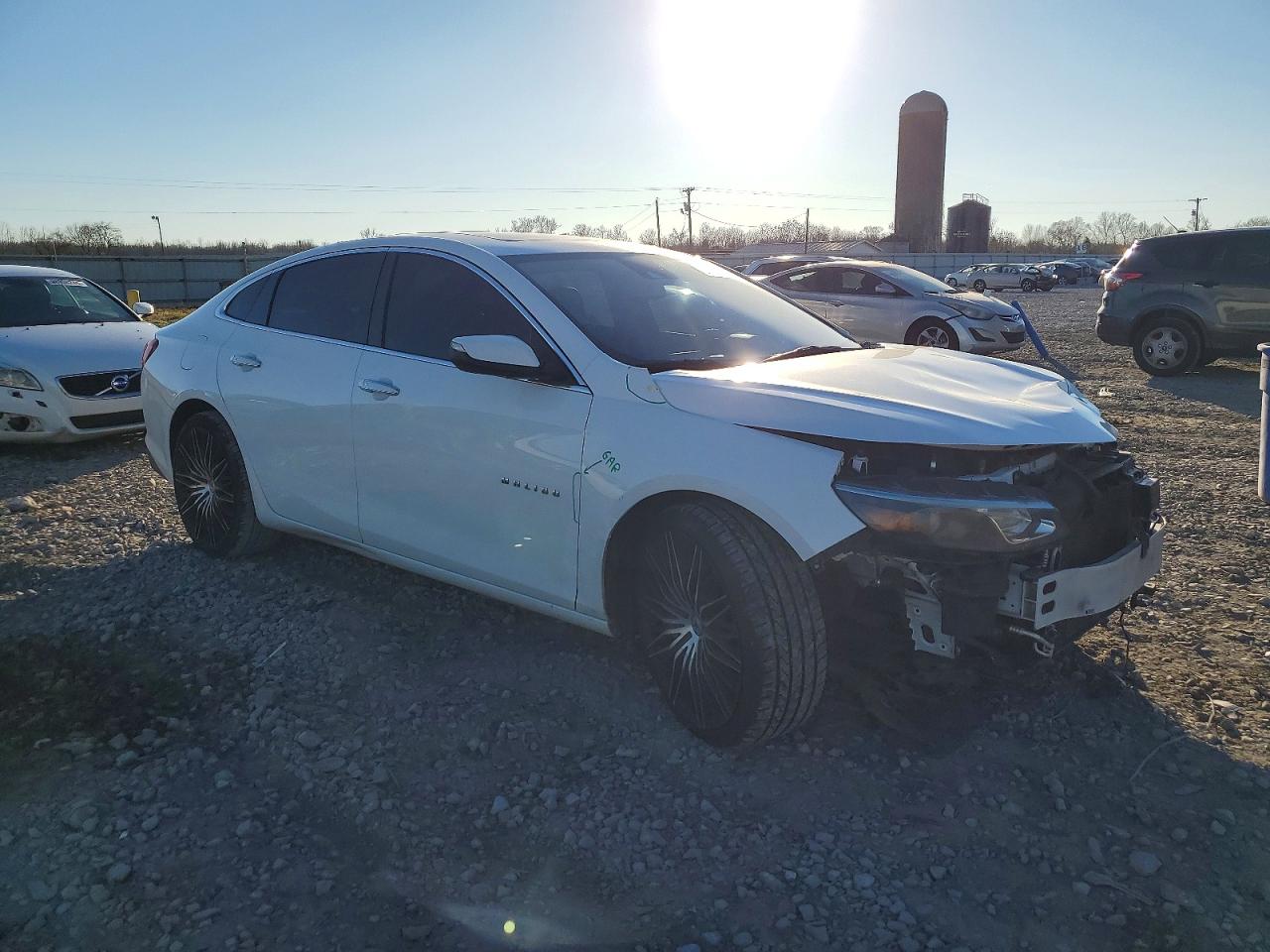 2017 CHEVROLET MALIBU PREMIER photo 10
