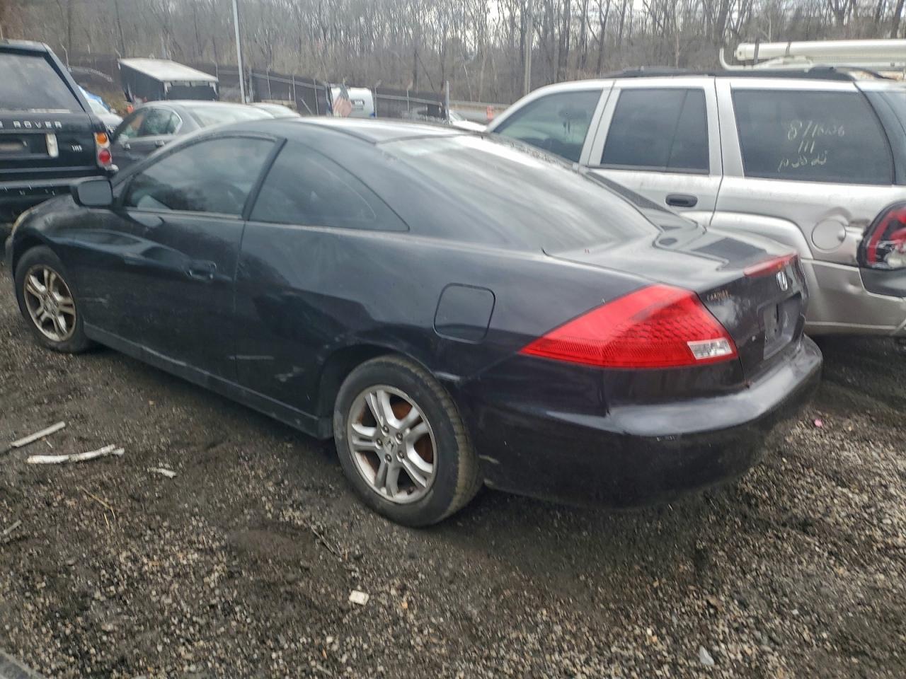 2007 HONDA ACCORD LX photo 2