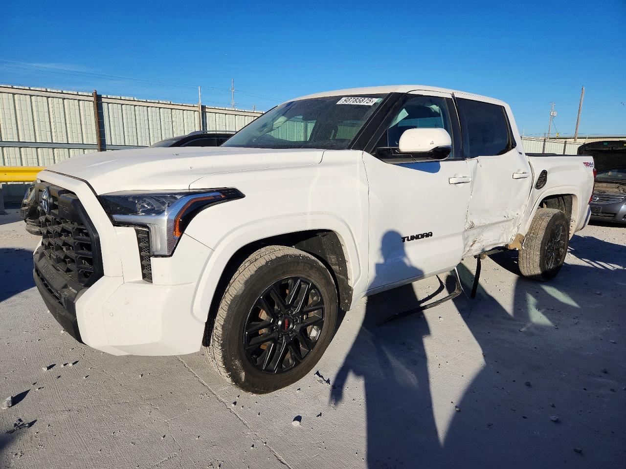 2024 TOYOTA TUNDRA