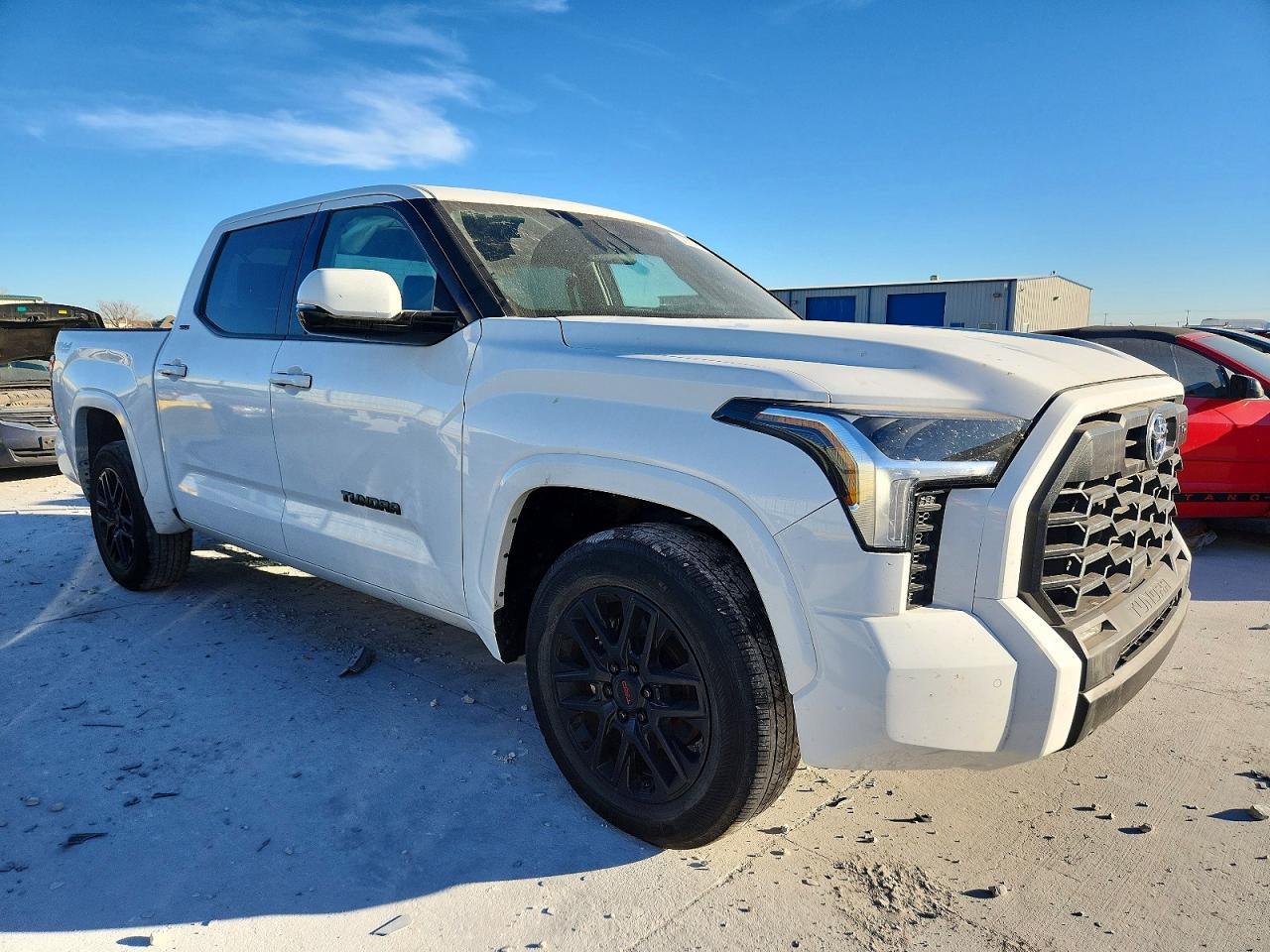 2024 TOYOTA TUNDRA CREWMAX SR photo 13