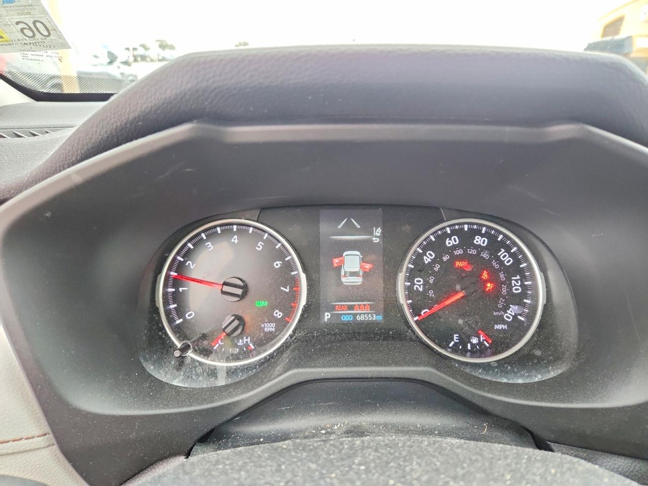 2022 TOYOTA RAV4 XLE photo 9