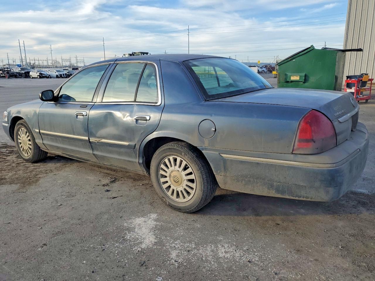 2008 MERCURY GRAND MARQUIS LS photo 2