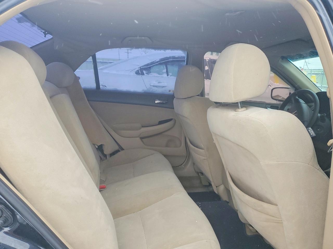 2007 HONDA ACCORD LX photo 10