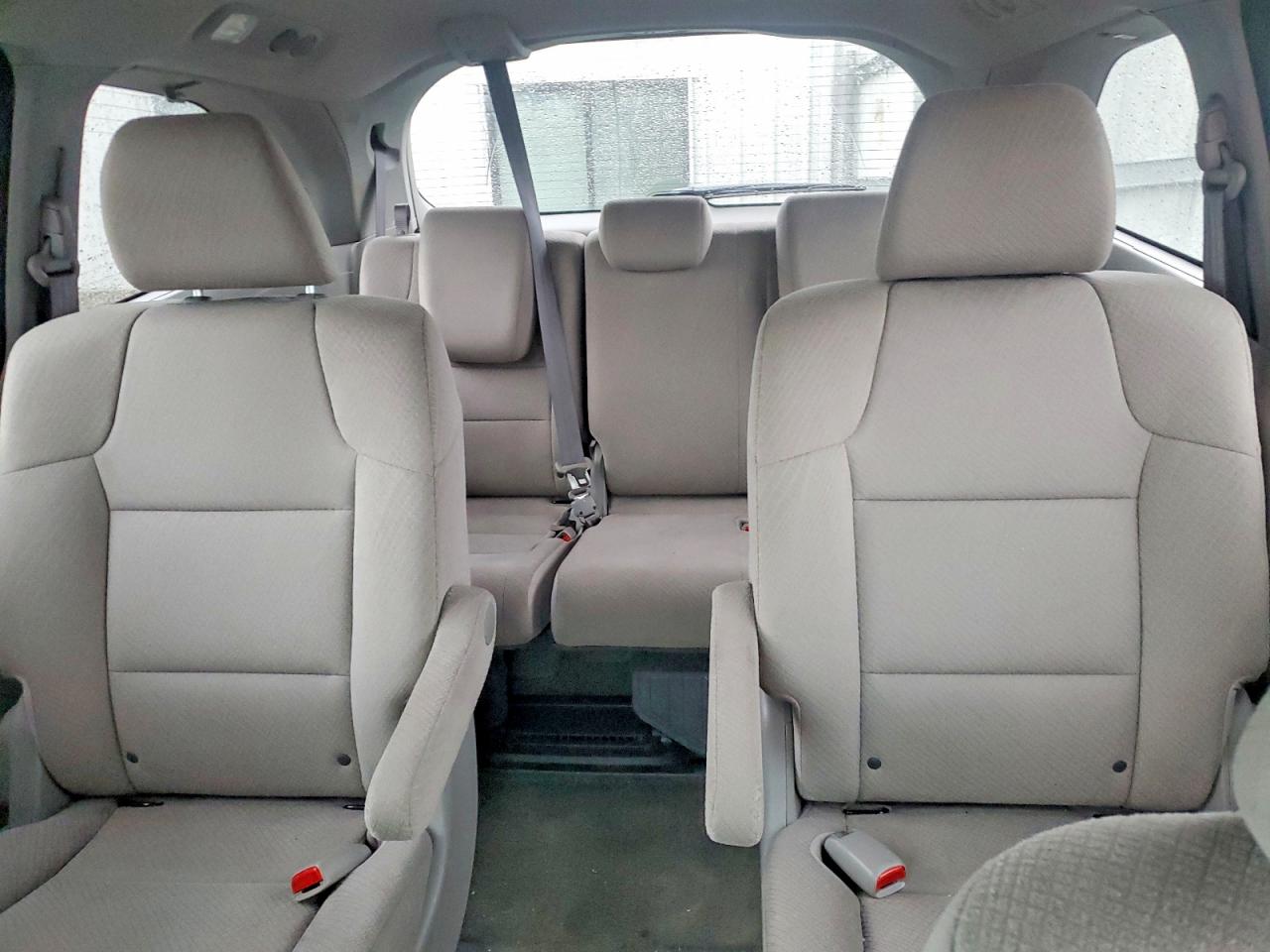 2016 HONDA ODYSSEY LX photo 10