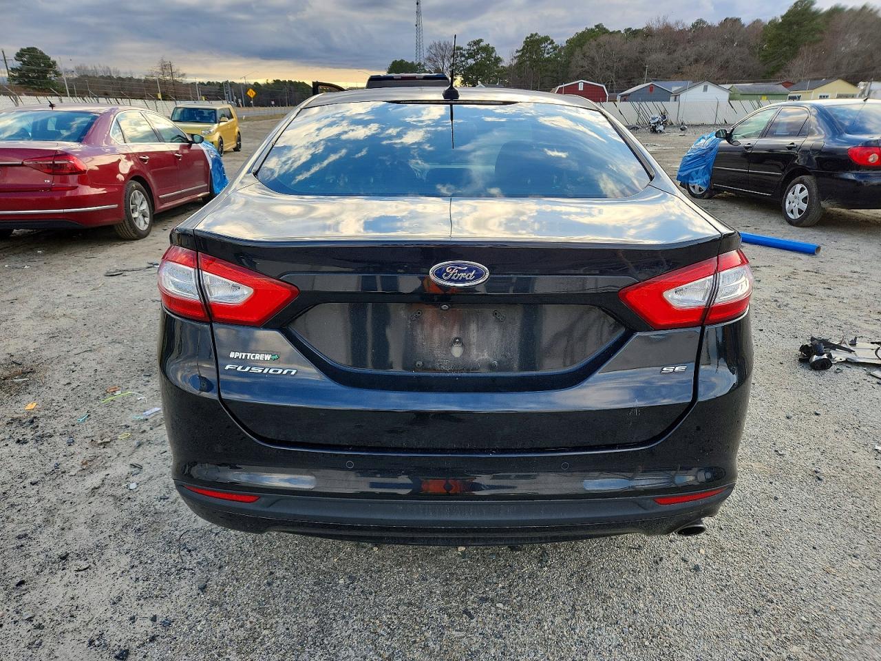 2016 FORD FUSION SE photo 6