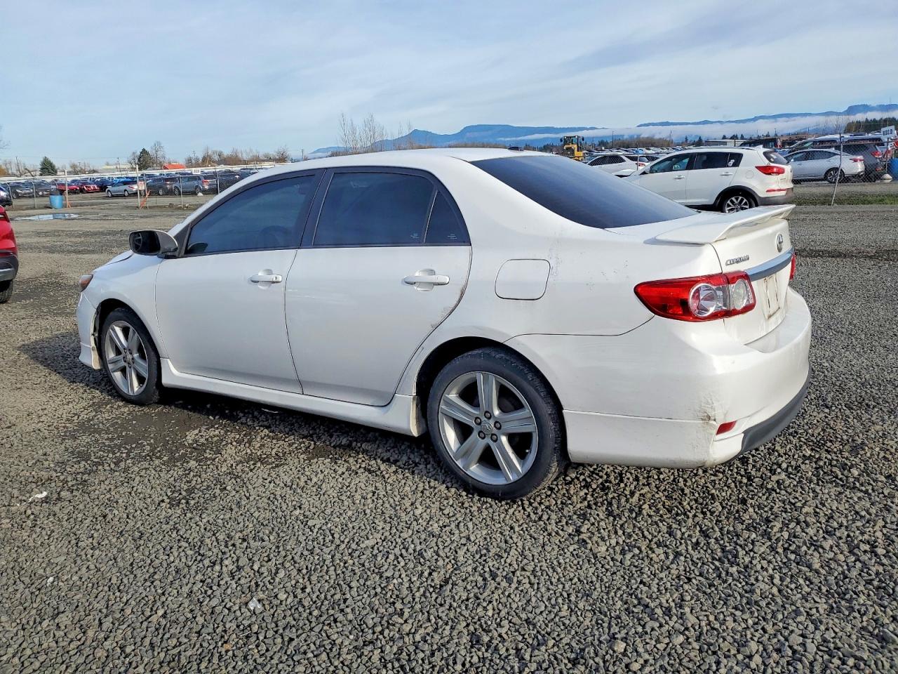 2013 TOYOTA COROLLA BASE photo 2