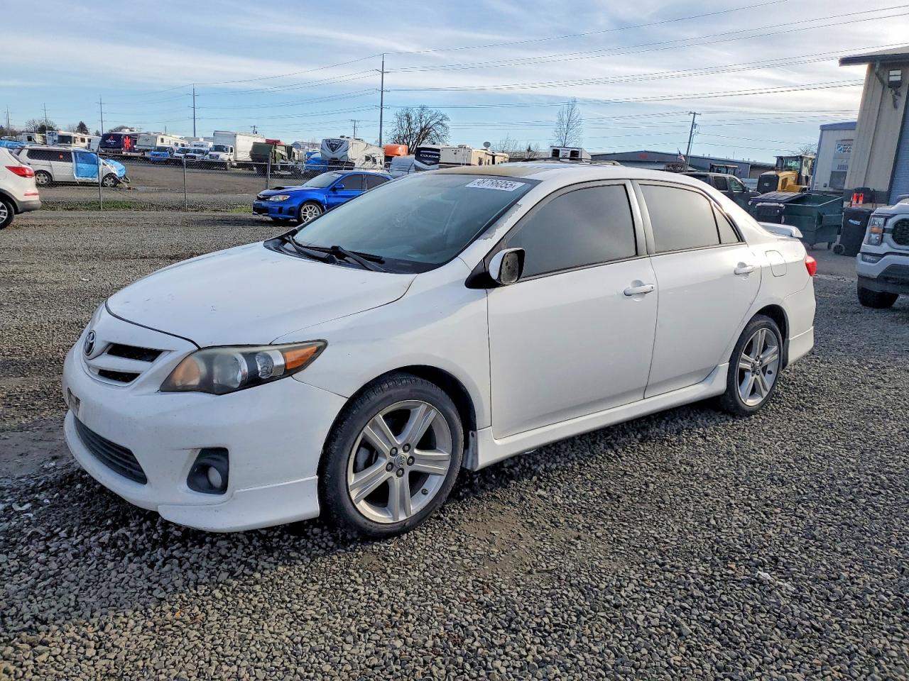 2013 TOYOTA COROLLA